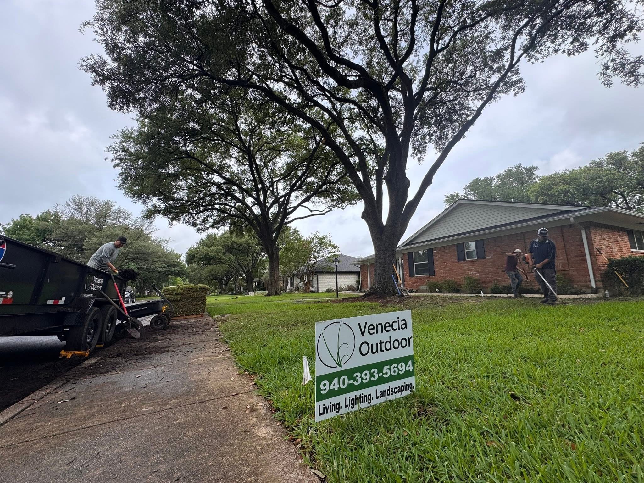 Venecia Outdoor landscaping project